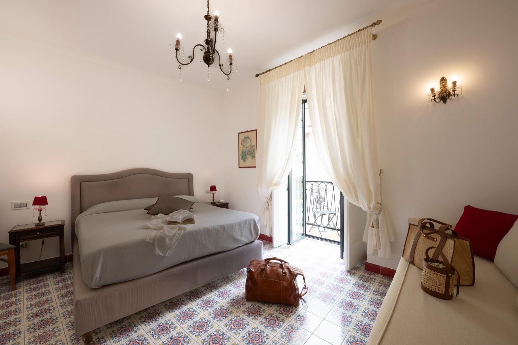 Hotel Residenza Luce Amalfi Exterior foto